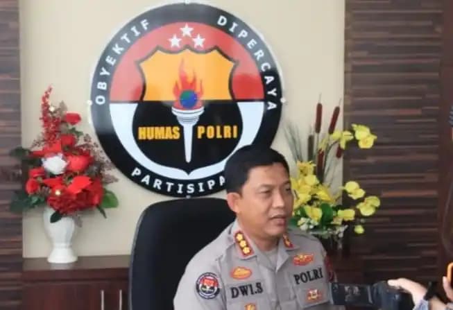 Kepala Bidang Humas Polda Sumbar Kombes Pol Dwi Sulystiawan
