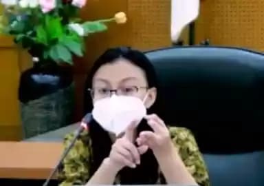 Kepala Center of Digital Economy and SMEs, INDEF  Eisha Maghfiruha Rachbini