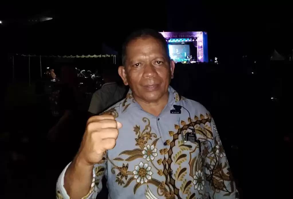 Kepala Distrik Kokas Hamzah Almochdar