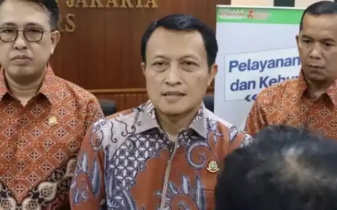 Kepala Seksi Penerangan Hukum Kejati Jakarta, Syahron Hasibuan