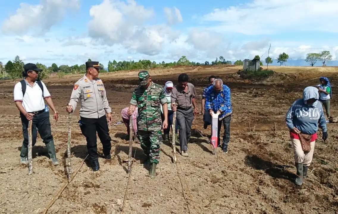 Ketua Dewan Pembina Raja Pra8u Raka, Hendri Siregar