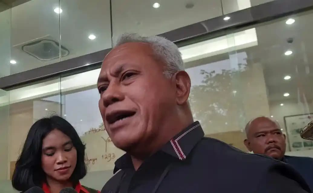 Ketua DPP PDIP, Komarudin Watubun