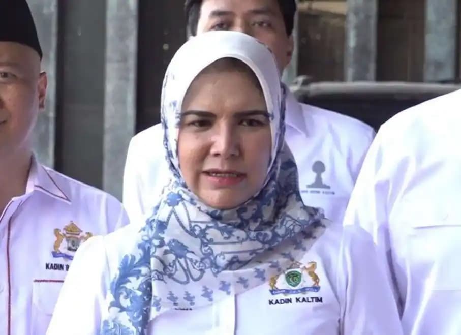 Ketua KADIN Kaltim Dayang Donna