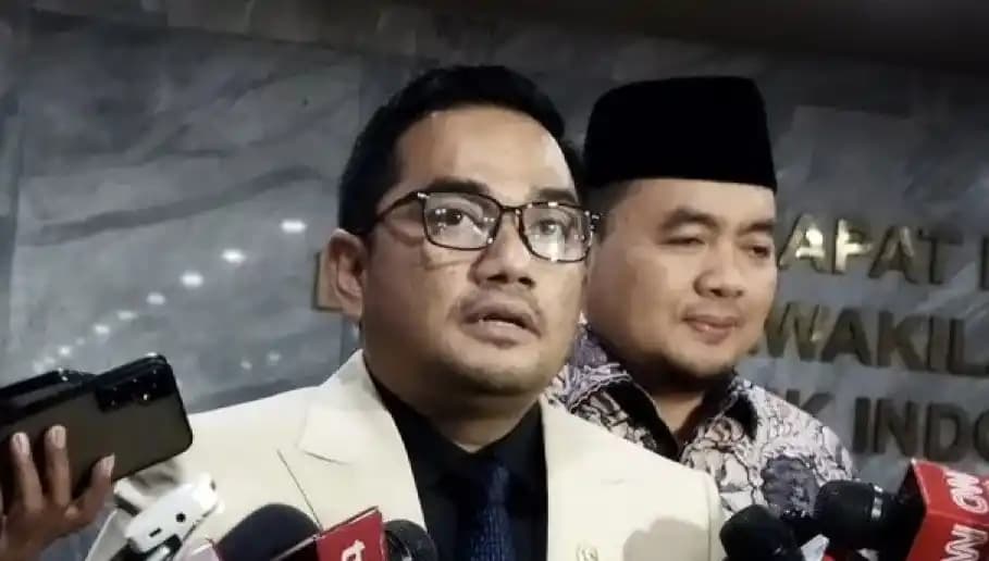 Ketua Komisi II DPR RI, Muhammad Rifqinizamy Karsayuda