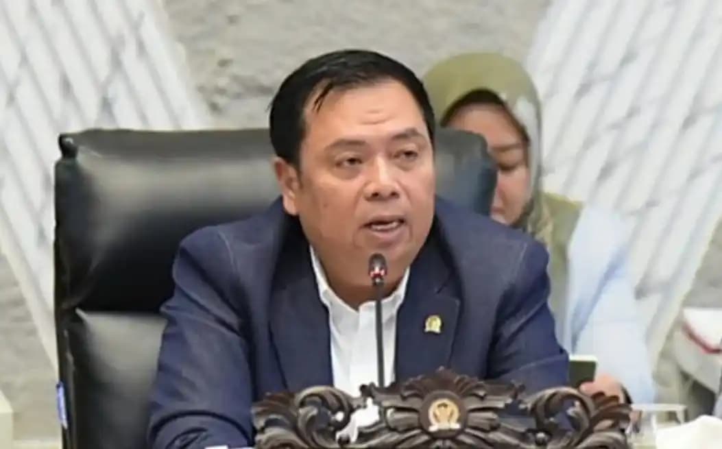Ketua Komisi V DPR RI Lasarus