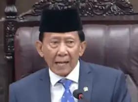 ketua MPR Sementara