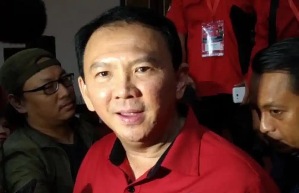 Klaim Tahu Praktik Oplosan BBM, Tak Ada Alasan Lagi Kejagung Tak Periksa Ahok
