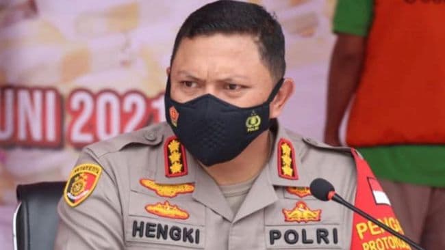 Polisi Bongkar Makam TKW Korban Serial Killer Wowon Cs di Garut