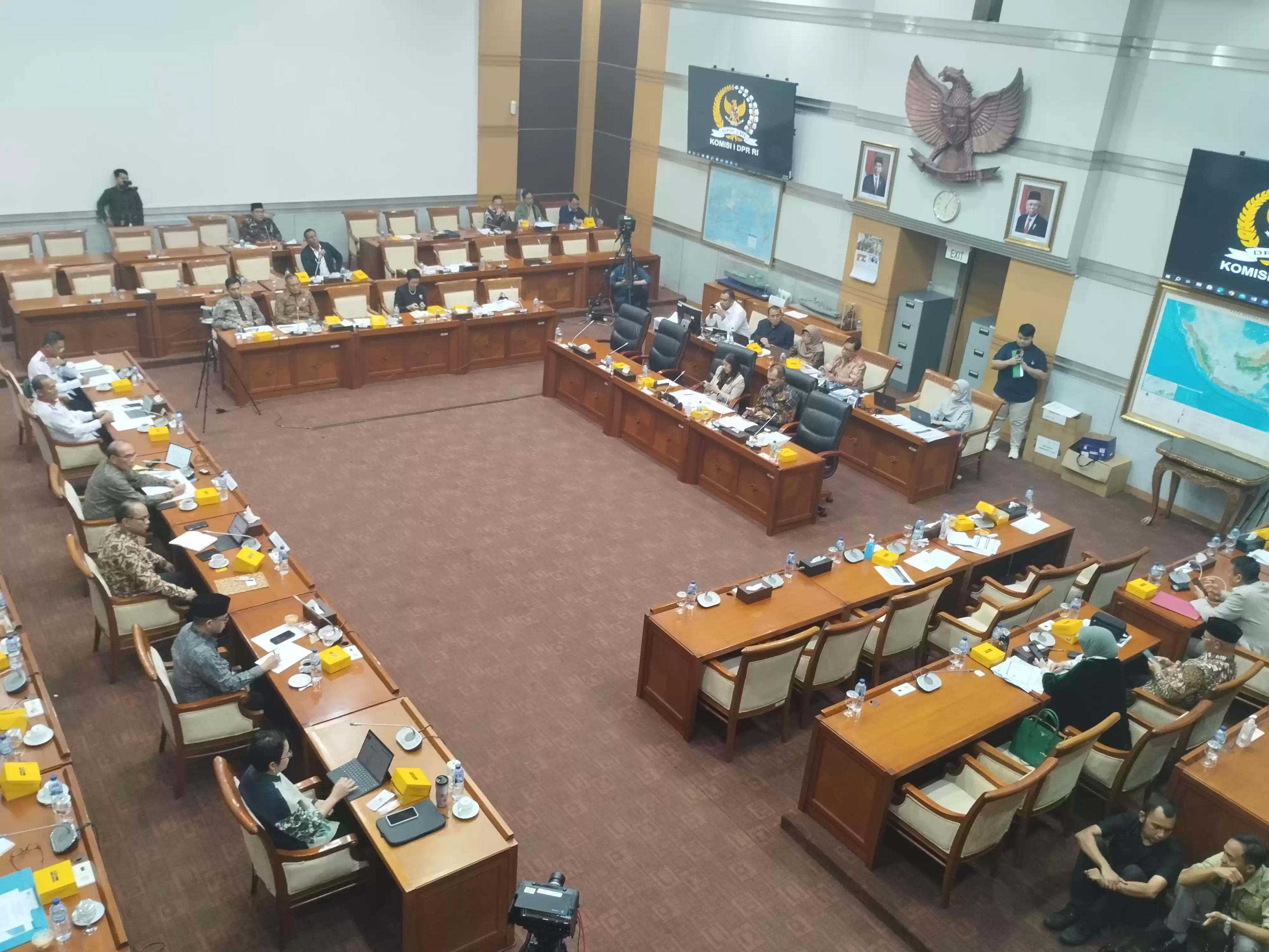 Komisi I BSSN Menkominfo