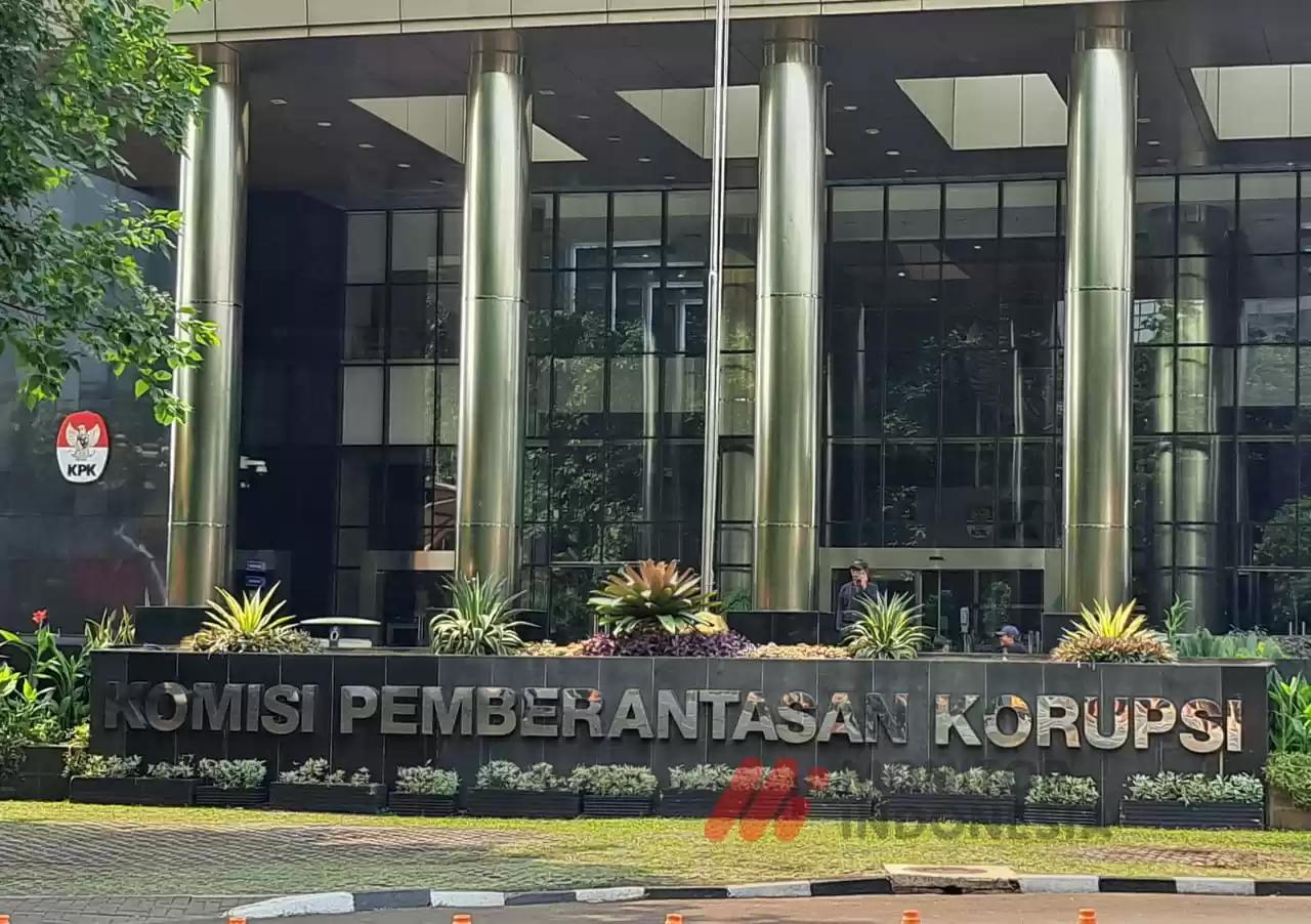 Komisi Pemberantasan Korupsi atau kpk