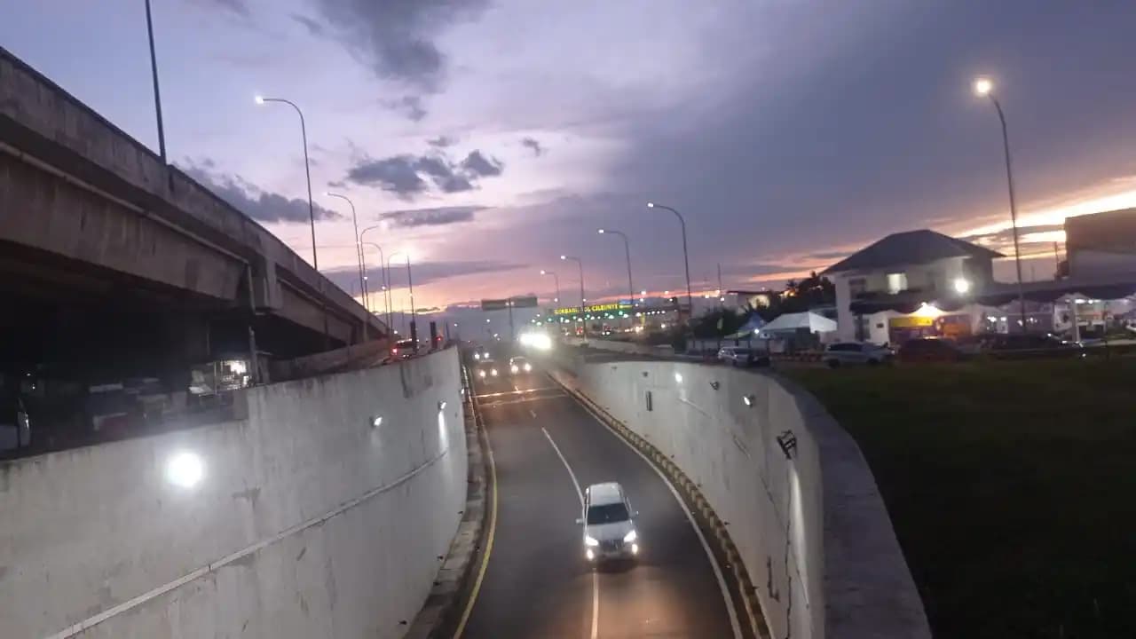 Kondisi arus lalu lintas di Gerbang Tol (GT) Cileunyi