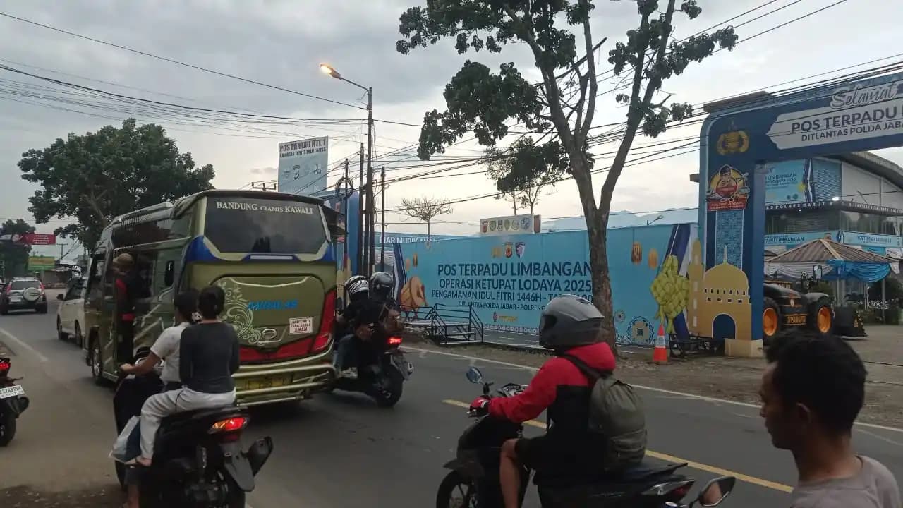 Kondisi arus lalu lintas di jalur Limbangan-Malangbong