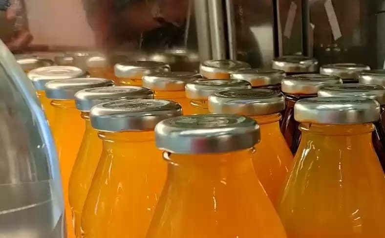 Konsumsi rutin minuman manis dikaitkan kuat dengan peningkatan risiko obesitas dan diabetes tipe 2