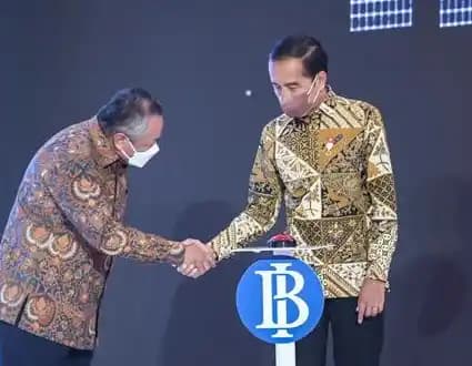Korupsi CSR BI Peluang Seret Jokowi