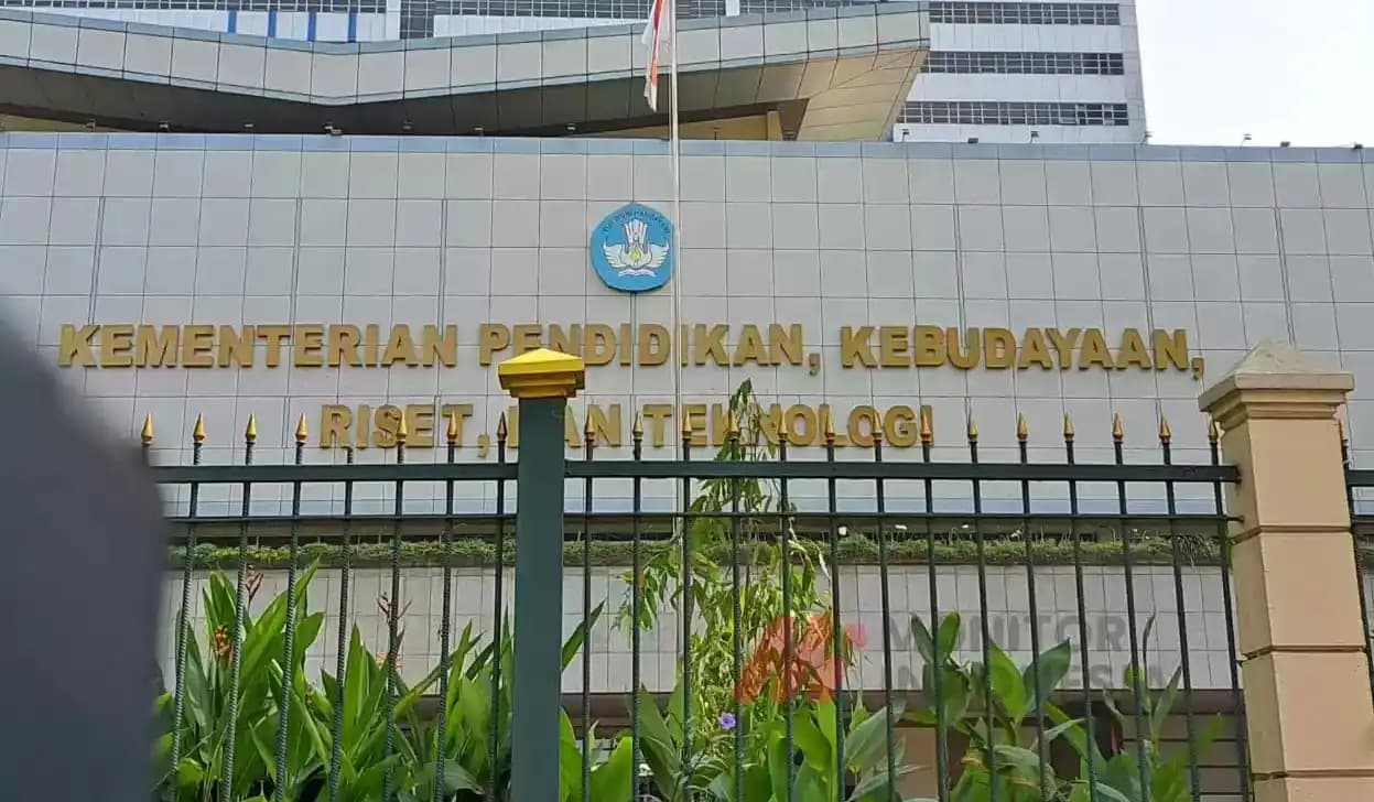 Korupsi Kuota Internet