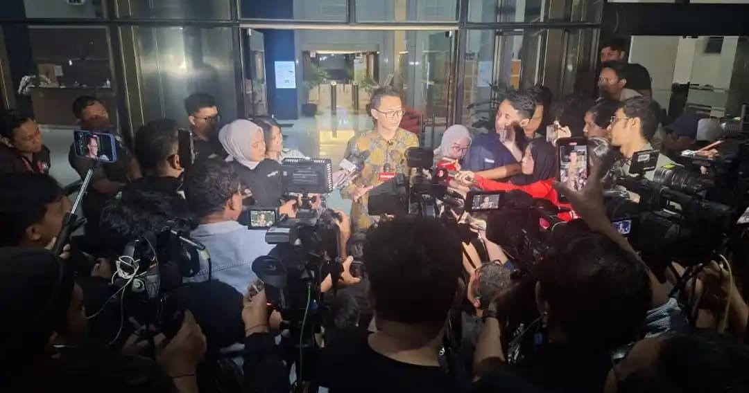 KPK Geledah Kantor Gubernur, PUPR dan BPKAD Riau, 3 Hari Berturut-turut