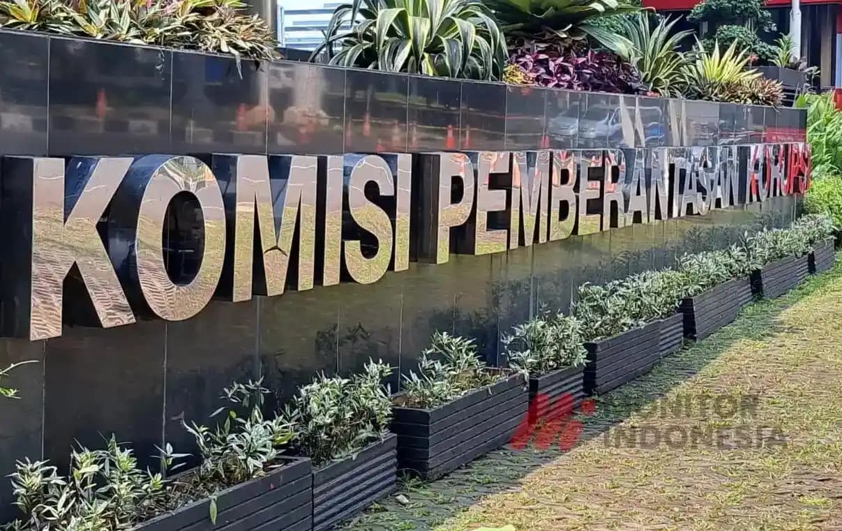 KPK Laporkan Tambang Ilegal di Pulau Sebayur Besar Labuan Bajo ke Kementerian