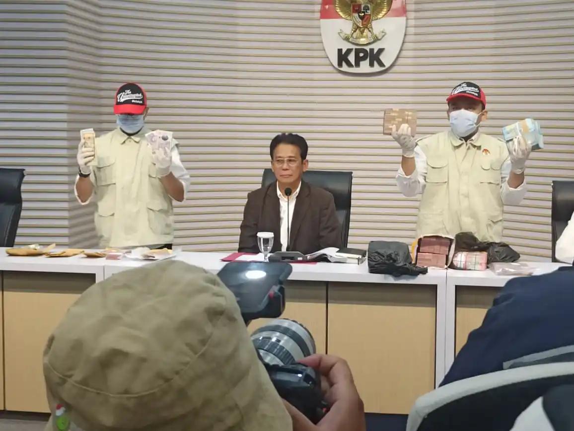 KPK Pemerasan Gubernur Riau Abdul Wahid