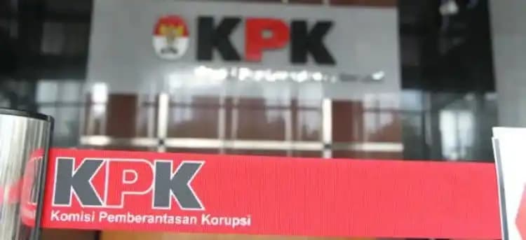 KPK Periksa Deputi Direktur Departemen Hukum BI Irwan terkait Korupsi CSR