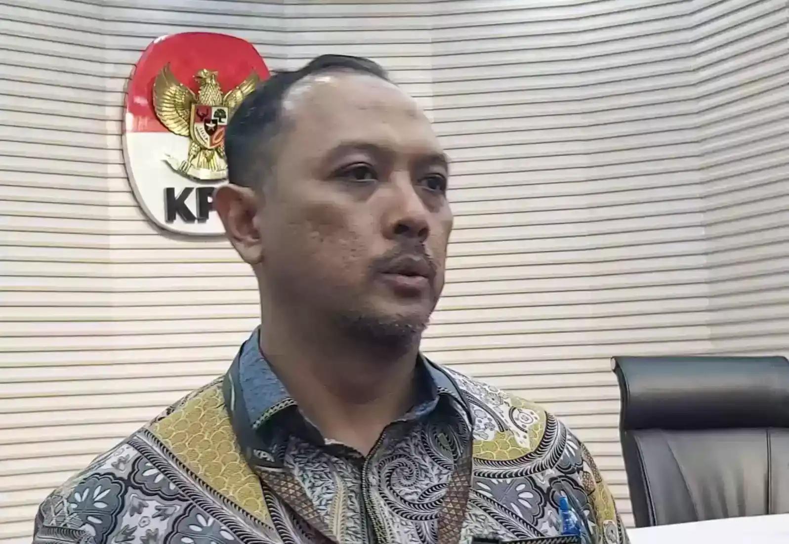 KPK Periksa Eks GM Procurement PT PINS Indonesia Revi Guspa, Perkuat Bukti Korupsi Digitalisasi SPBU Pertamina