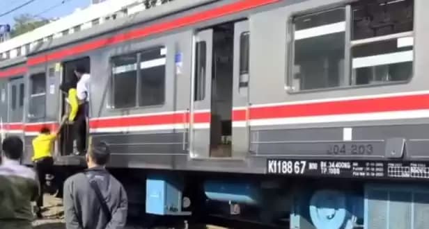 krl anjlok