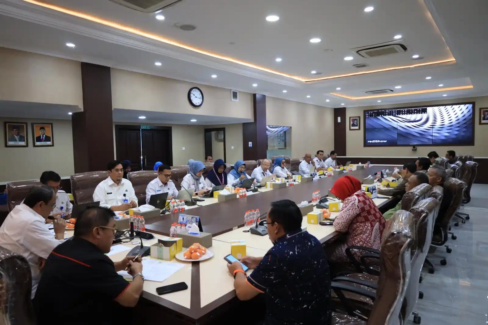 Kunjungan kerja Komisi III DPRD Provinsi Banten ke PERUMDAM TKR Kabupaten Tangerang