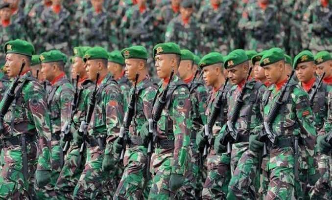 Joko Widodo Harus Dengar Suara Rakyat Soal Calon Panglima TNI