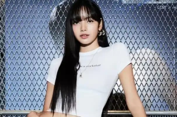 Lisa Blackpink
