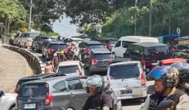 macet puncak