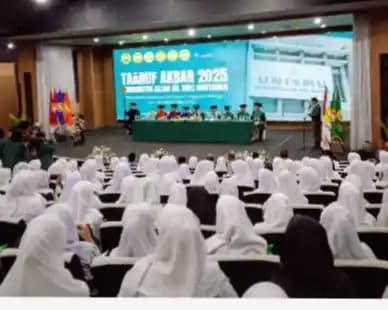 Mahasiswa/siswi Unismu ketika mendengarkan pengarahan di heading Yusdistira Pemkab Purwakarta