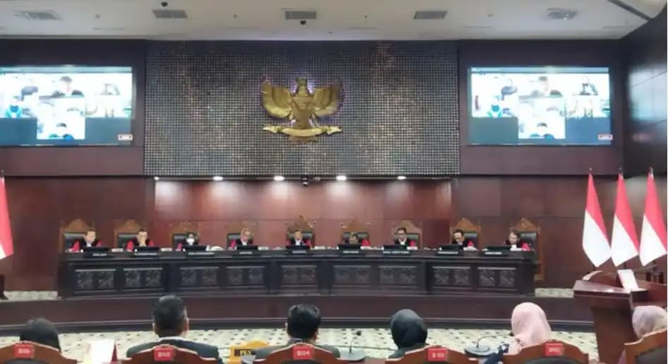 Mahkamah Konstitusi Menolak Gugatan Nikah Beda Agama