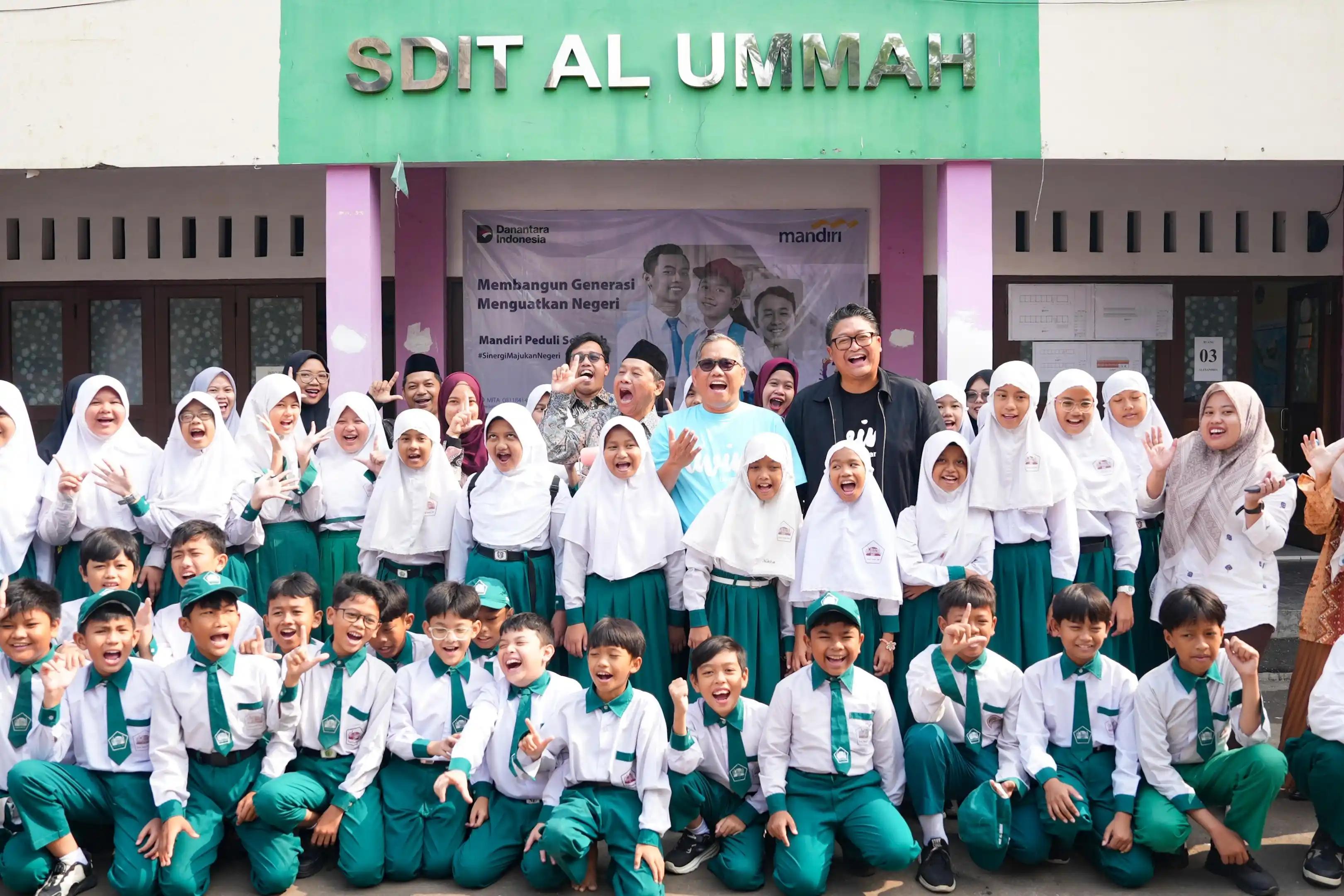 Mandiri Peduli Sekolah