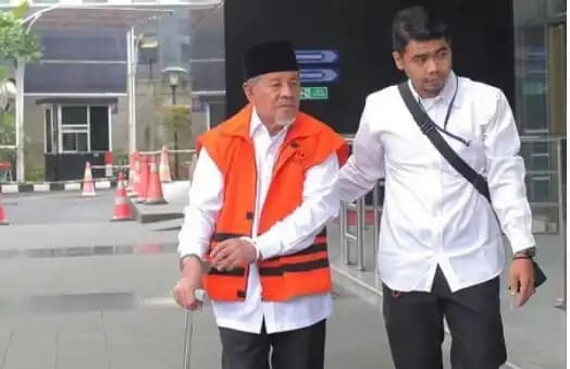 Mantan Gubernur Maluku Utara, Abdul Gani Kasuba (AGK)