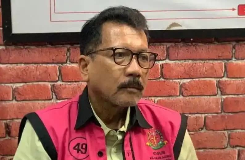 Mantan Pejabat MA, Zarof Ricar