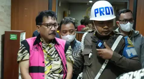 Mantan Pejabat Mahkamah Agung