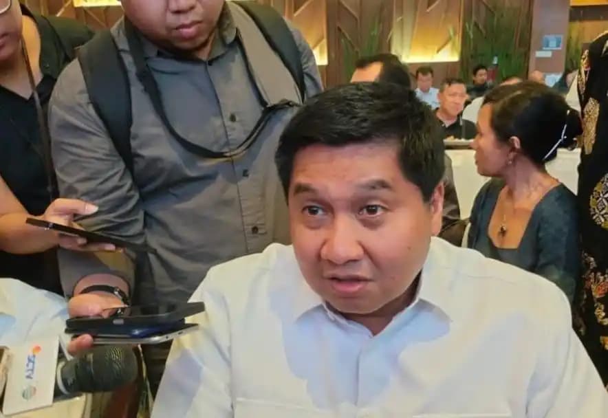 Maruarar Sirait