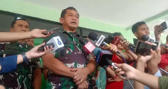 maruli simanjuntak