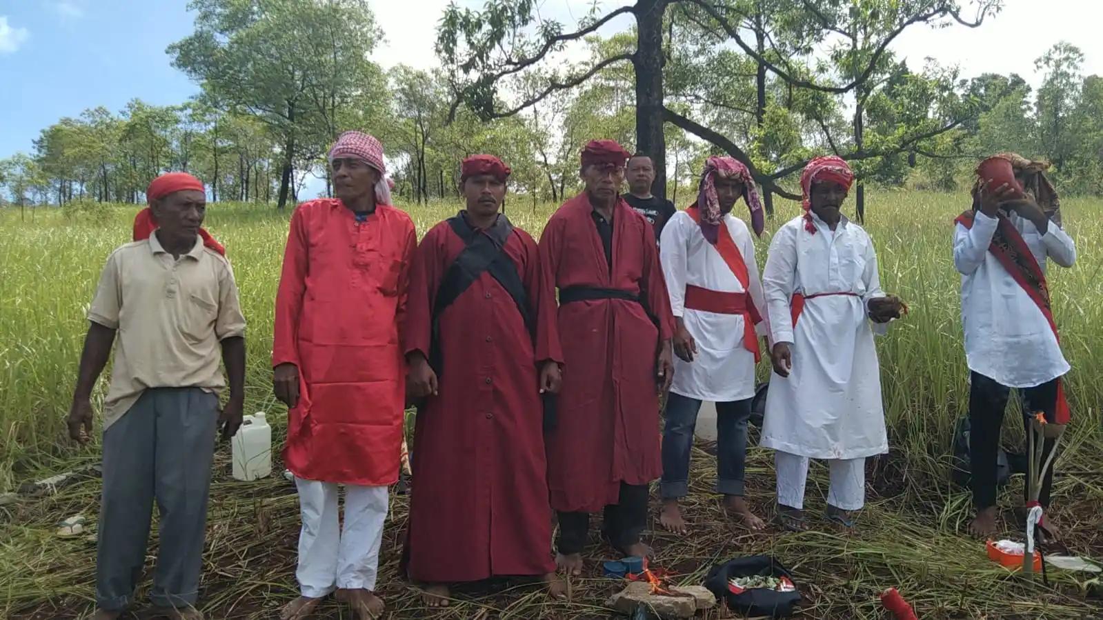 Masyarakat Adat Negeri Luhu Tolak Penertiban Tambang Sinabar tanpa Persetujuan Adat