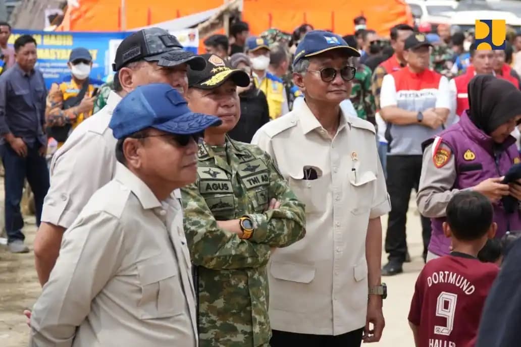 Men PU tinjau pengungsi