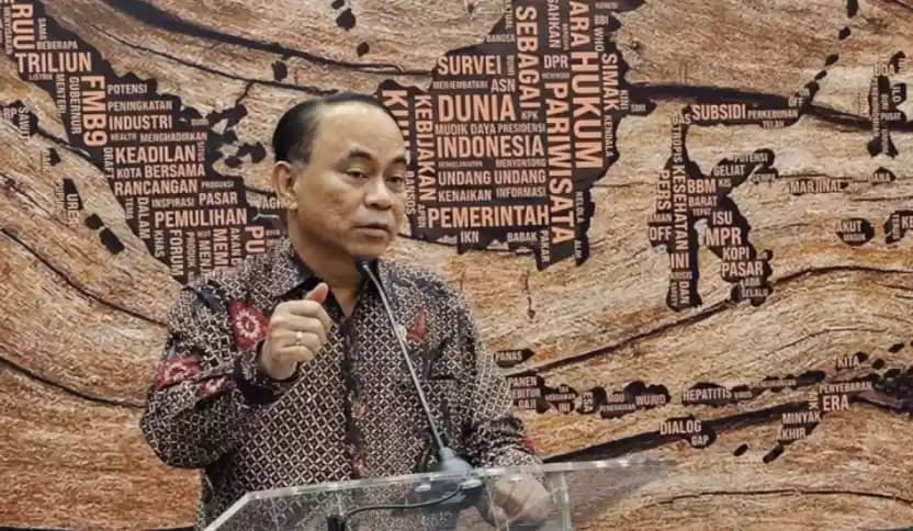 Menkominfo