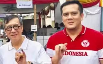 Menkumham Yasonna Hamonangan Laoly (kiri) dan Yamitema Tirtajaya Laoly (kanan)