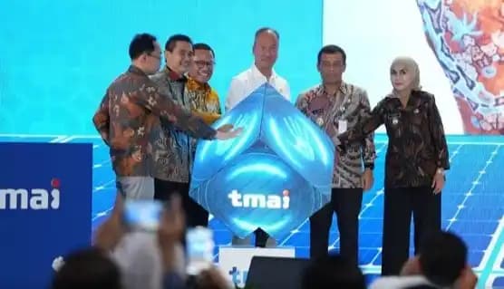 Menperin meresmikan Pabrik Sel dan Modul Surya Terintegrasi milik PT Trina Mas Agra Indonesia (TMAI)