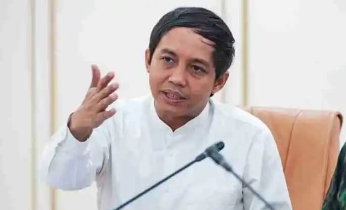 Menteri Kehutanan (Menhut) Raja Juli Antoni