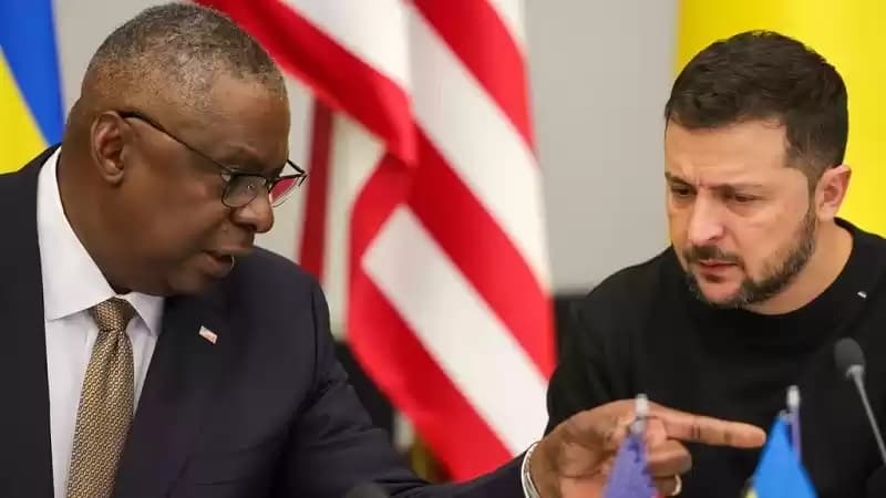Menteri Pertahanan AS Lloyd Austin dan Presiden Ukraina Zelensky (Foto: Parstoday)