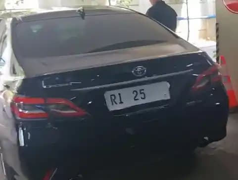 Mobil Dinas Mendiktisaintek