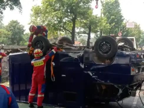 Mobil Pengangkut Uang