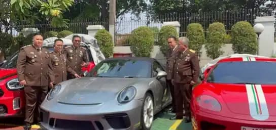 Mobil Porsche Rp13,18 M Dicicil Harvey Moeis 5 Kali Saja, Terdakwa Korupsi Timah Rp 300 T