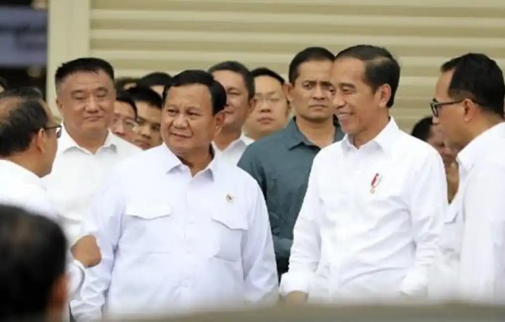 Momen Jokowi dan Prabowo menjajal Kereta Cepat Jakarta-Bandung atau Whoosh