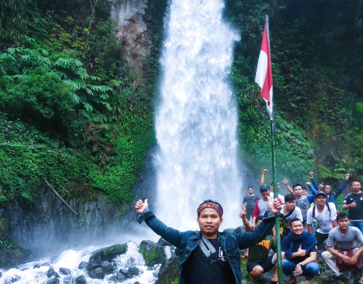Manfaat Wisata ke Air Terjun Bisa Menyegarkan