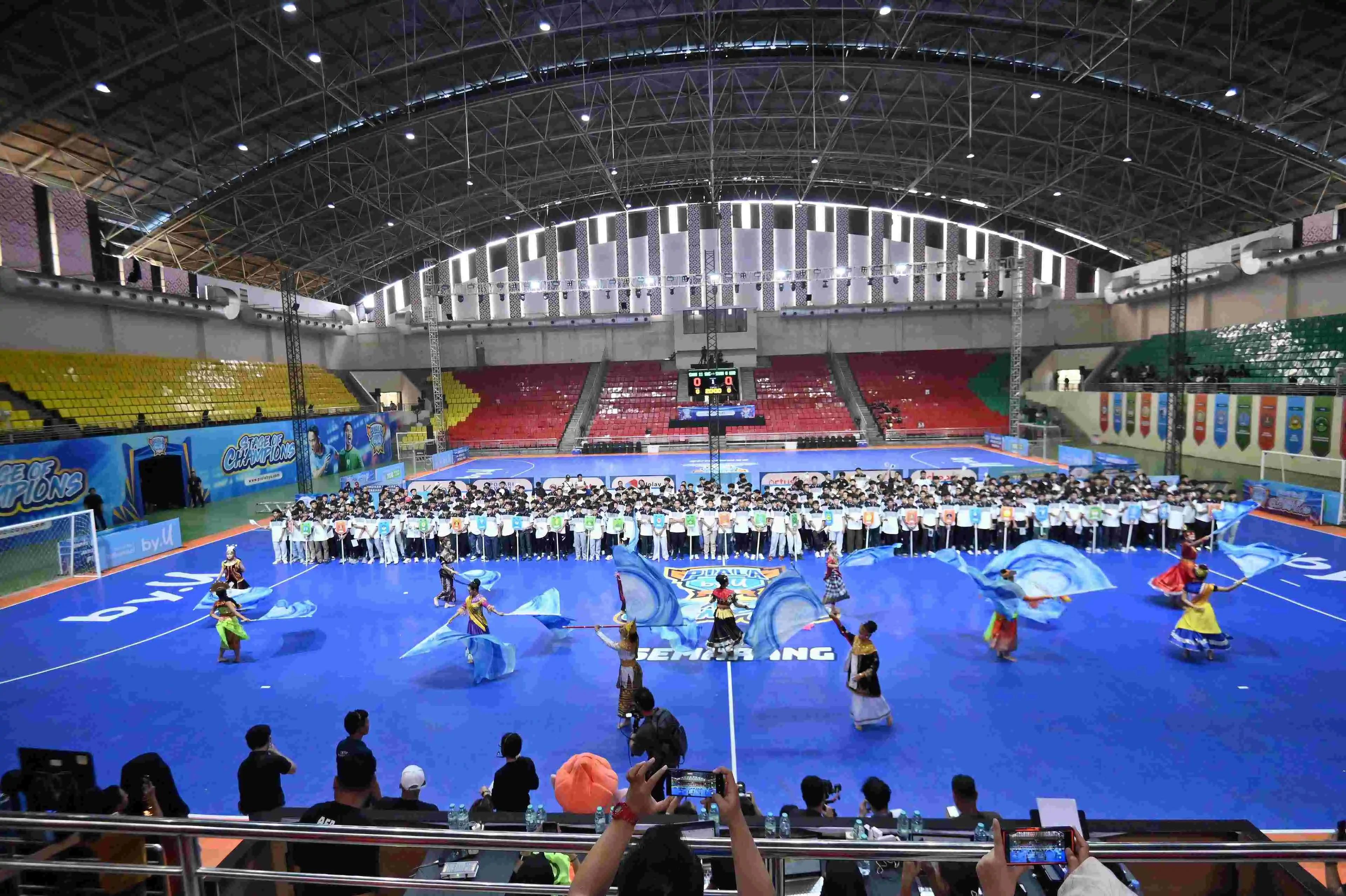 Opening Grand Final Piala by.U